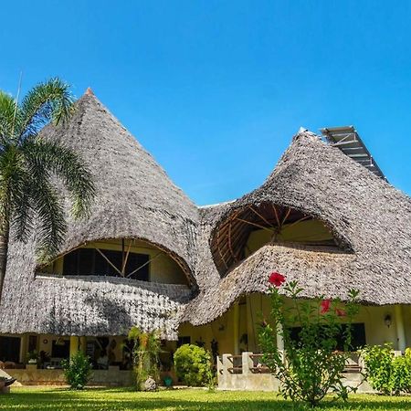 Amani Paradise - Luxury Villas Diani Beach Eksteriør bilde