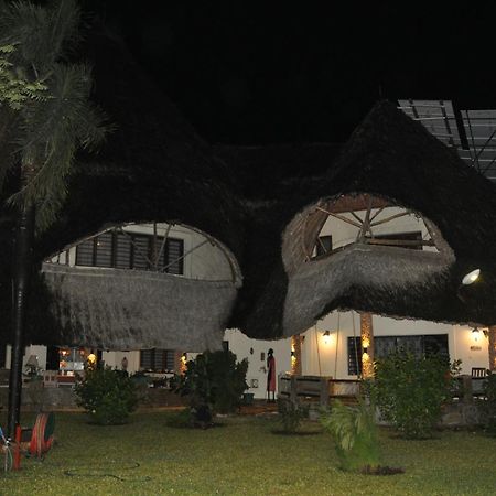 Amani Paradise - Luxury Villas Diani Beach Eksteriør bilde