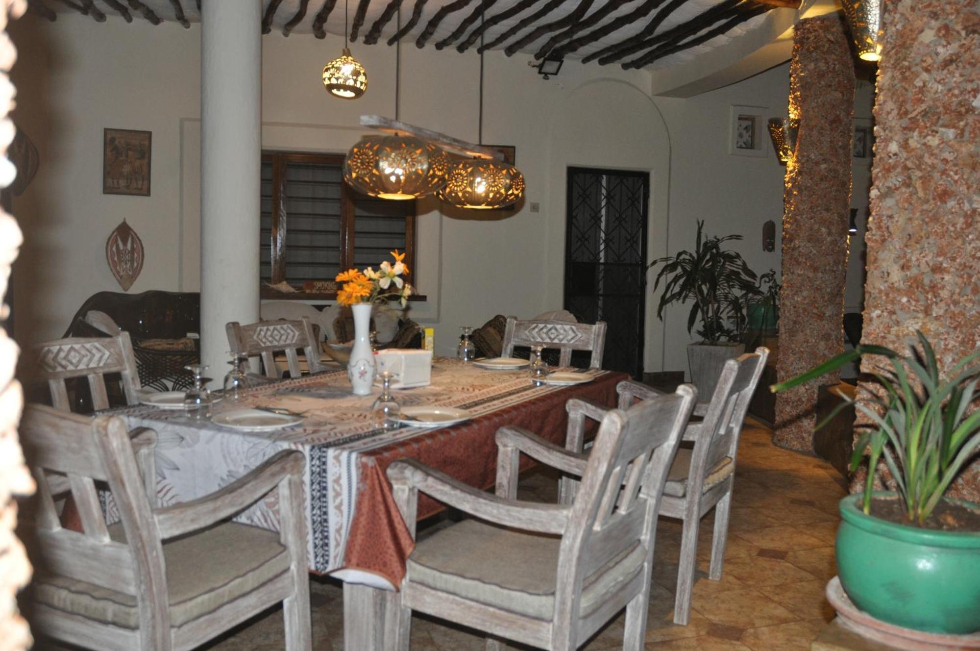 Amani Paradise - Luxury Villas Diani Beach Eksteriør bilde