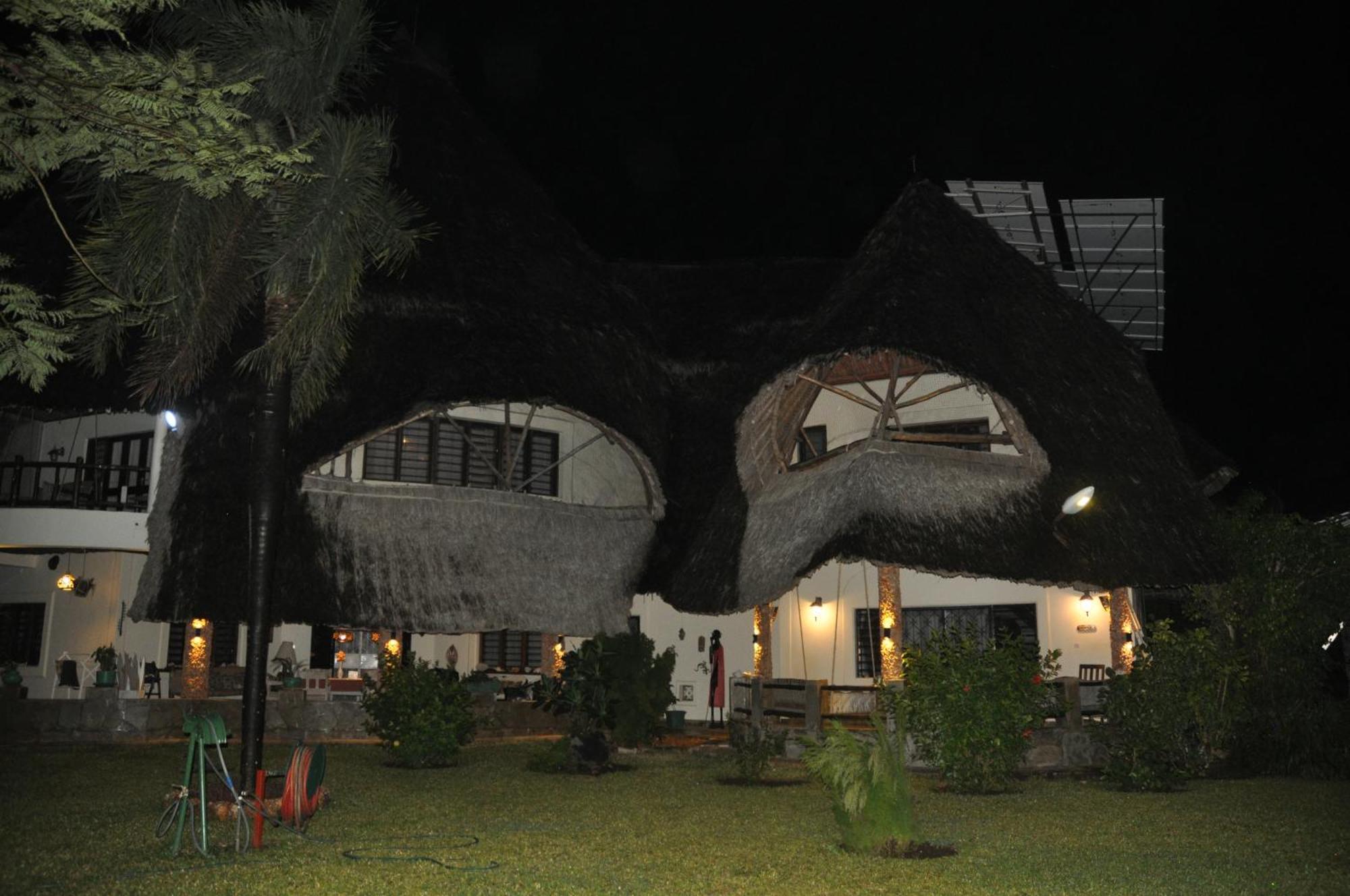 Amani Paradise - Luxury Villas Diani Beach Eksteriør bilde