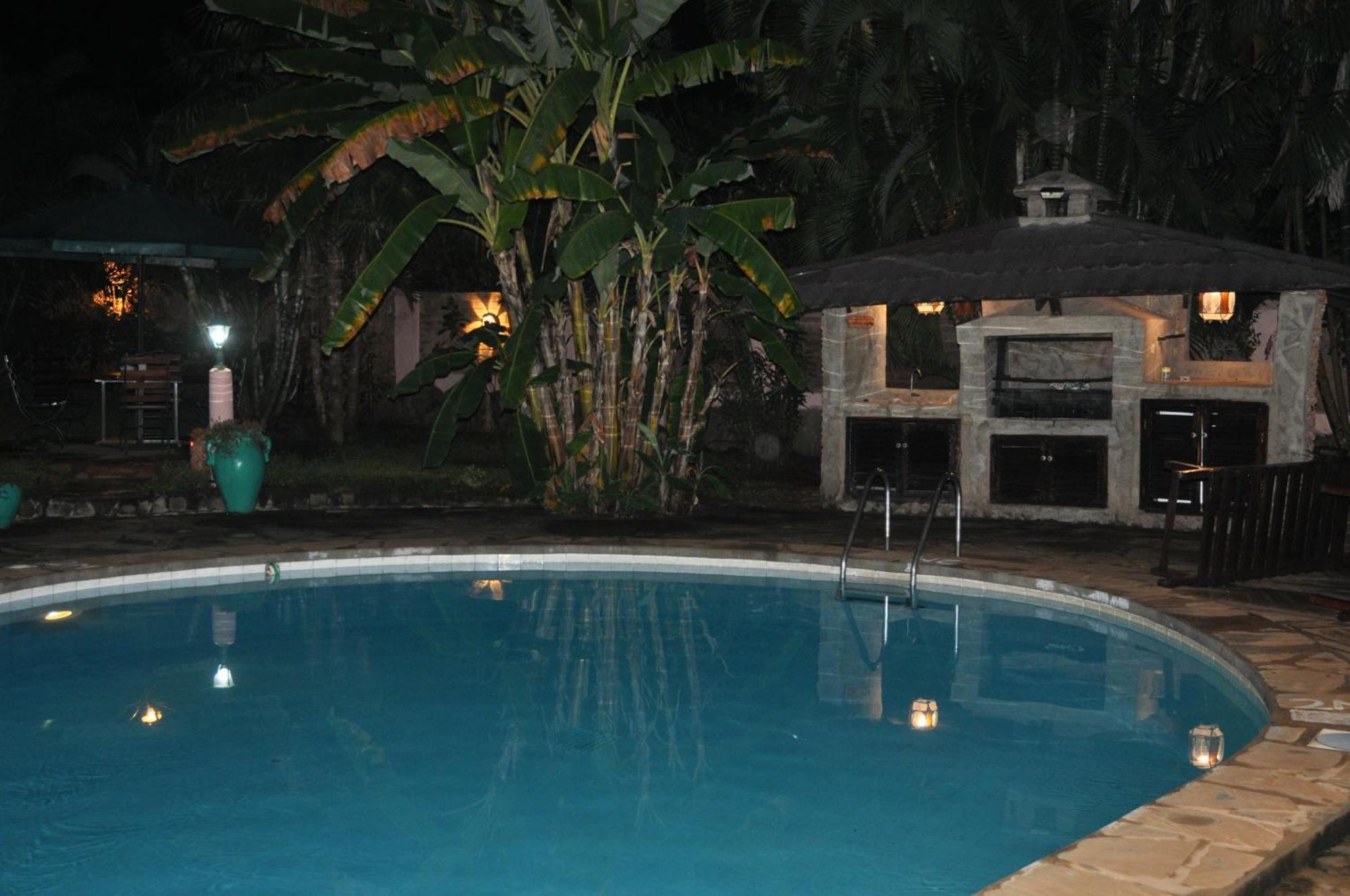Amani Paradise - Luxury Villas Diani Beach Eksteriør bilde
